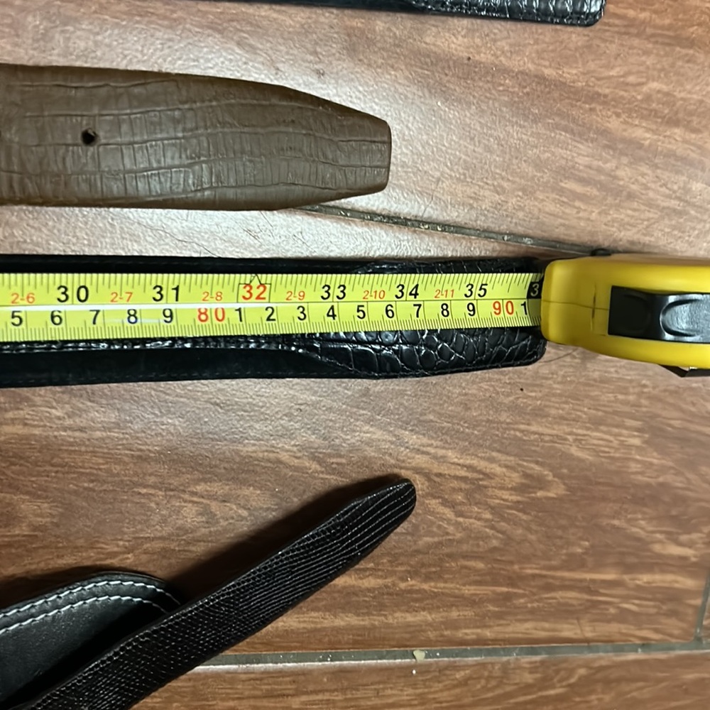 Vintage Carlisle Black Croc on Suede Belt Gold Ornamental Buckle Large And M - Picture 9 of 9